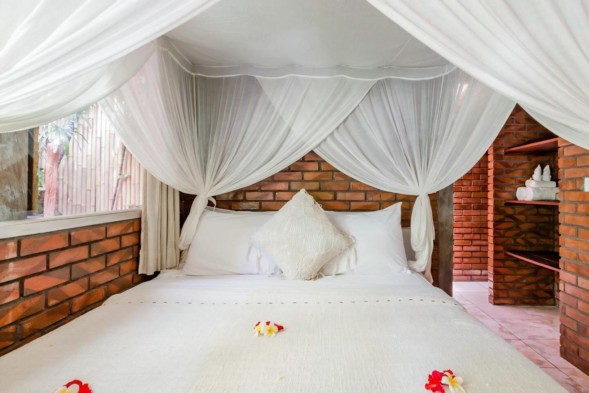 Ocean Luxury Villas Seminyak Esterno foto
